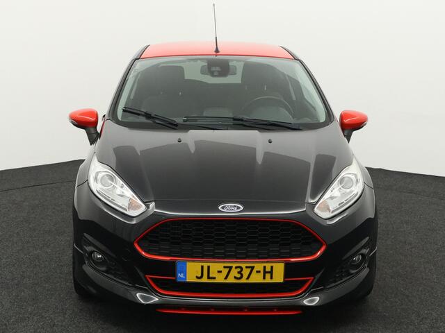 Ford FIESTA 1.0 EcoBoost Black Edition Airco, Bluetooth, Boordcomputer, Hill hold fucntie, Parkeersensoren achter, Cruise Control, Spraakbediening, Start/stop systeem, Elektronisch Stabiliteits Programma, Elektronische remkrachtve opvallend sportieve hatchback met ee
