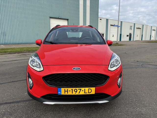 Ford FIESTA 1.0i EcoBoost Active X 6-Bak 95 PK. Nieuwe auto !!! Slechts 52.000 KM !!