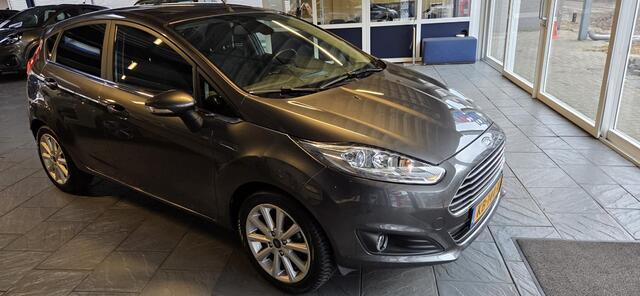 Ford FIESTA 1.0 EcoB Titanium 100 Pk 5 drs Perfecte autohistorie aanwezig!!!!