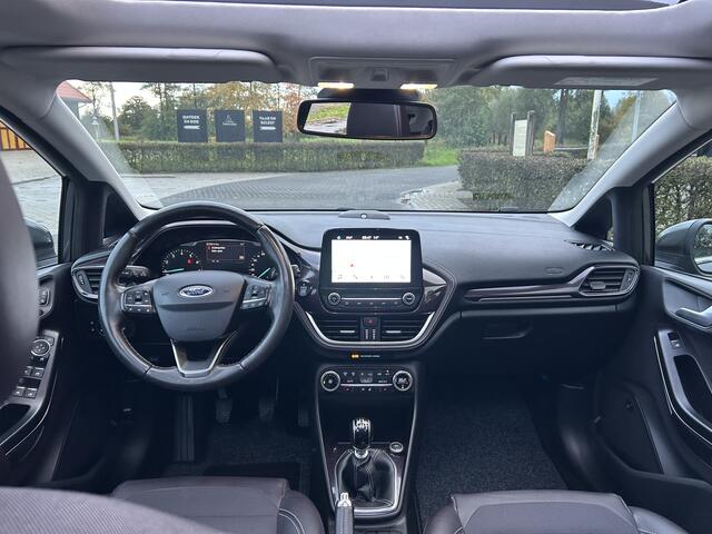 Ford FIESTA 1.0 EcoBoost Vignale Pano Voll