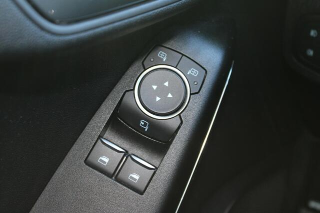 Ford FIESTA 1.0 EcoBoost 100 PK Titanium | Inclusief nieuwe distributie i.c.m. afleverpakket | Navi | Cruise | Climate control