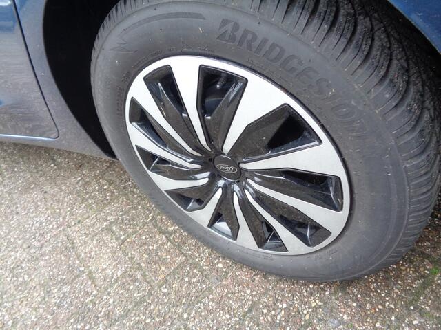 Ford FIESTA 1.0 EcoBoost Hybrid Titanium Ecc, Navigatie, Led, PDC, Chroom