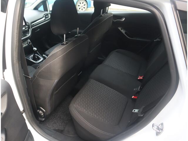 Ford FIESTA 1.0 EcoBoost Hybrid Titanium