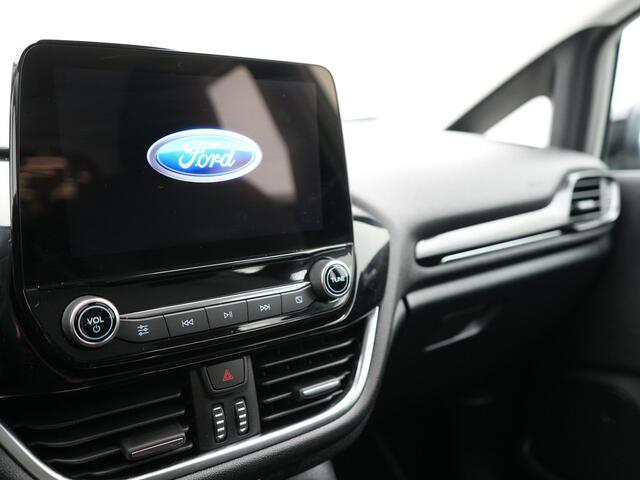 Ford FIESTA 1.0 EcoBoost Hybrid Titanium | Appconnect | Bluetooth | Airco | Parkeersensoren achter |