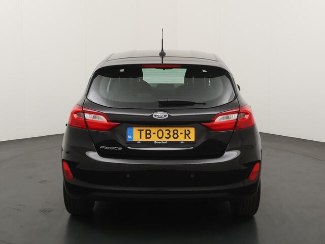 Ford FIESTA 1.1 85PK Trend | Airco | Cruise | Parkeer sensoren A | Navi | Apple/Android CarPlay |