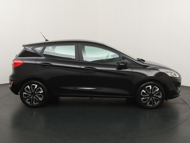Ford FIESTA 1.1 85PK Trend | Airco | Cruise | Parkeer sensoren A | Navi | Apple/Android CarPlay |