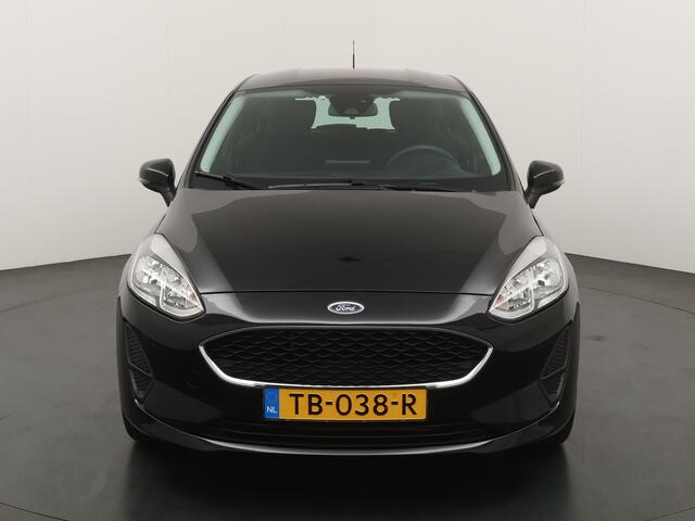 Ford FIESTA 1.1 85PK Trend | Airco | Cruise | Parkeer sensoren A | Navi | Apple/Android CarPlay |