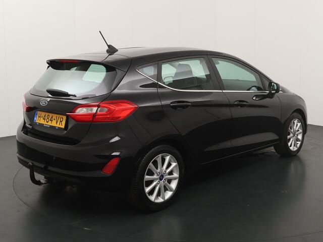 Ford FIESTA EcoBoost 95pk Titanium | Trekhaak | Winterpack | Clima | Cruise | Parkeersens. Achter |