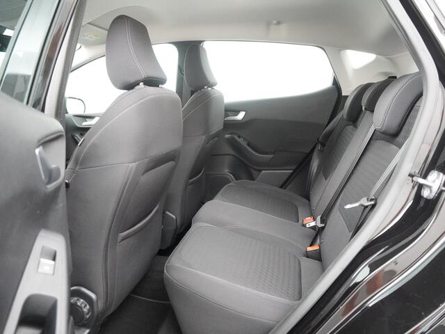 Ford FIESTA EcoBoost 95pk Titanium | Trekhaak | Winterpack | Clima | Cruise | Parkeersens. Achter |