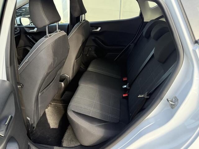 Ford FIESTA 1.1 Trend | Parkeerhulp | Apple Carplay | Winterpack | Winterbanden