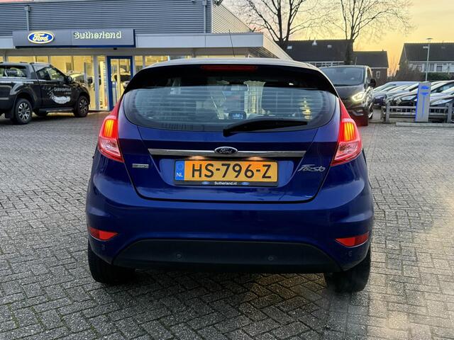 Ford FIESTA 1.0 EcoBoost Titanium 100pk Cruise control | Navigatie | Vooruit verwarming | lichtmetaal