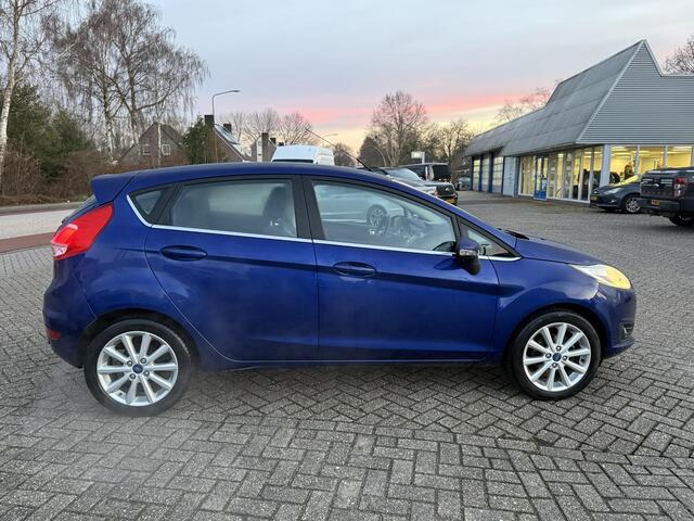 Ford FIESTA 1.0 EcoBoost Titanium 100pk Cruise control | Navigatie | Vooruit verwarming | lichtmetaal