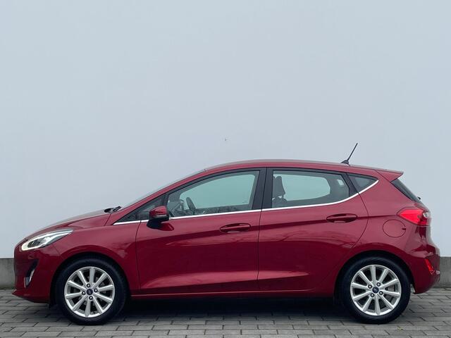 Ford FIESTA Titanium EcoBoost 100 pk | Adapt. Cruise | Afneembare Trekhaak | B&O | Climate control | Camera | Verwarmde Voorruit | Apple carplay/Android auto |