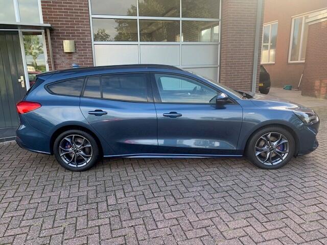 Ford FOCUS Wagon 1.0 EcoBoost Hybrid ST Line X Business