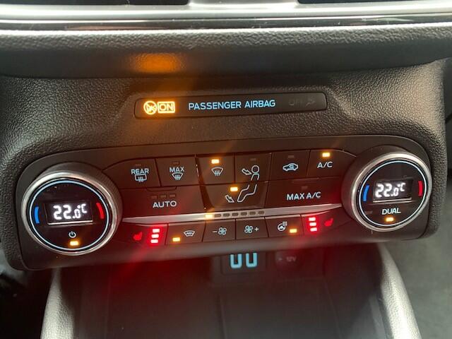 Ford FOCUS Wagon 1.0 EcoBoost Hybrid ST Line X Business