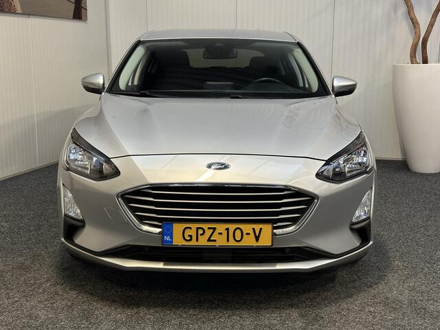 Ford FOCUS 1.0 EcoBoost Trend Edition NAVIGATIE CRUISE CONTROL APPLE CARPLAY/ANDROID RIJSTROOKSENSOREN ACHTERUITRIJCAMERA ZEER MOOI !! LOCATIE 3010