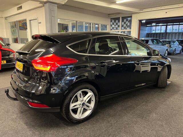 Ford FOCUS 1.0 Titanium *2018*Camera*Xenon*