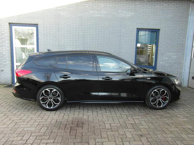 Ford FOCUS Wagon 1.5 EcoBoost ST Line Business Inclusief Afleveringskosten