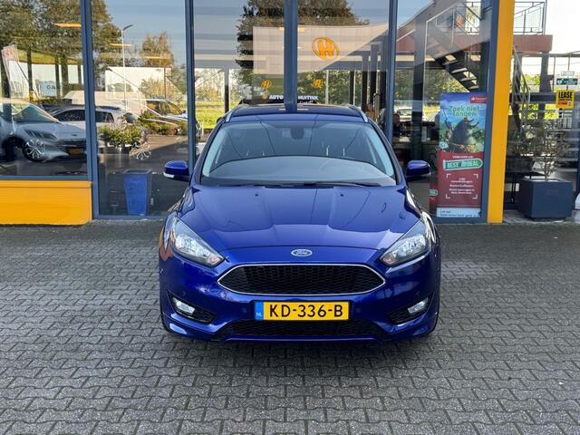 Ford FOCUS 1.0 Titanium - navi - camera - climate control