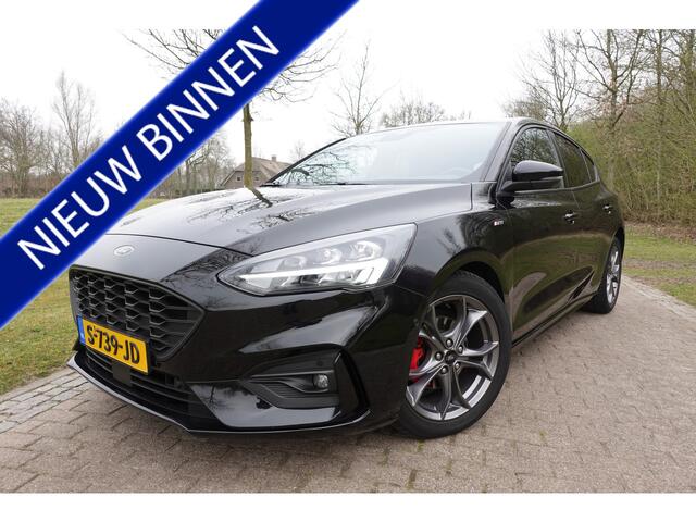 Ford FOCUS 1.0 EcoBoost Titanium X Business ST Line | Winterpakket | LED | PDC | Camera |