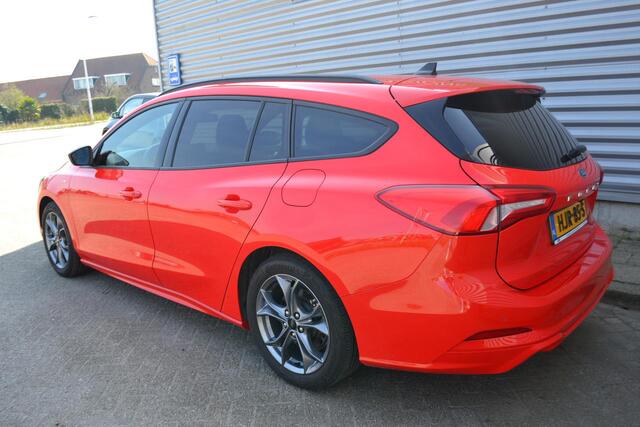 Ford FOCUS WAGON 1.0 ECOBOOST ST-LINE AUTOMAAT
