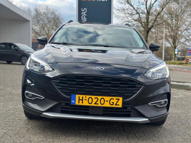 Ford FOCUS 1.0 Ecoboost Wagon Active Business '' Trekhaak - Clima - PDC ''