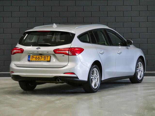 Ford FOCUS Wagon 1.0 EcoBoost Hybrid Trend Edition Business | CAMERA | CARPLAY | CRUISE CONTROL |