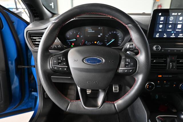 Ford FOCUS Wagon 1.0 EcoBoost ST Line Business Navigatie 1e Eigenaar Airco LED Cruise control Goed Onderhouden Inruil Mogelijk!