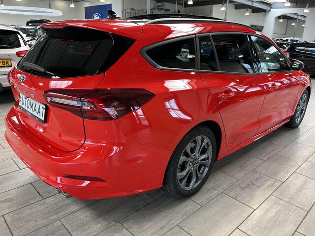 Ford FOCUS Wagon EcoBoost Hybrid 155 pk ST Line | Pano | Winter Pack | Camera | Adapt. cruise | Camera | Draadloos Apple Carplay |