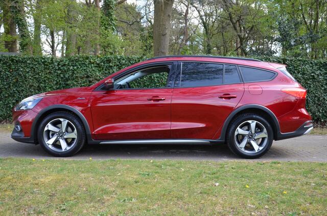 Ford FOCUS Wagon 1.5 EcoBoost Active Business Navi/Led/Pdc/Ecc/Trekhaak-Wegklapbaar/Privacy-Glass/lichtmetalen velgen 17"/Bang & Olufsen audiosysteem
