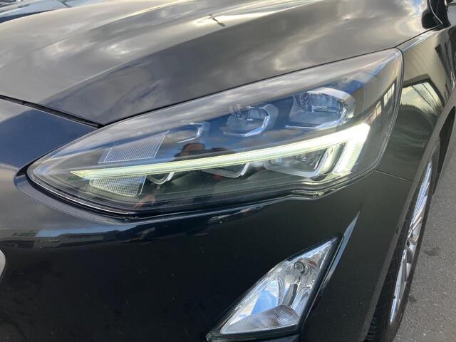 Ford FOCUS Wagon 1.0 EcoBoost Titanium Wagon | Winter Pack | Adaptive cruise control | Camera | Navigatie | 17 inch | Reservewiel