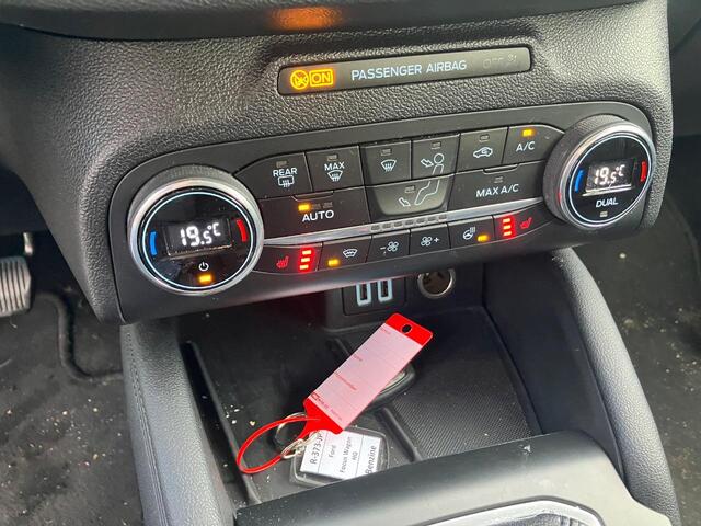 Ford FOCUS Wagon 1.0 EcoBoost Titanium Wagon | Winter Pack | Adaptive cruise control | Camera | Navigatie | 17 inch | Reservewiel