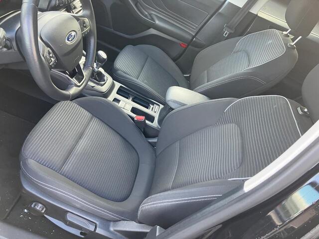 Ford FOCUS Wagon 1.0 EcoBoost Titanium Wagon | Winter Pack | Adaptive cruise control | Camera | Navigatie | 17 inch | Reservewiel