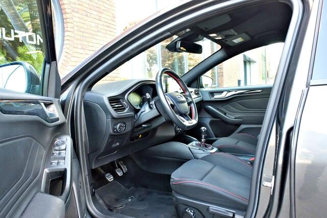 Ford FOCUS Wagon 1.0 EcoBoost ST Line Business