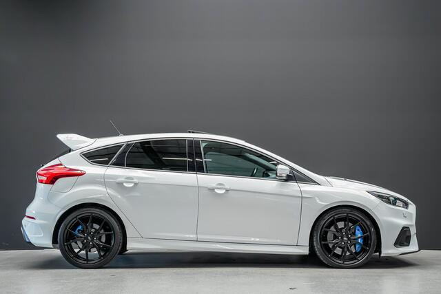 Ford FOCUS 2.3 350pk RS |REMUS uitlaatsysteem|schuif/kantel dak|schaalstoelen|Sony|cruise control|Apple Carplay & Android Auto|19" gesmeden wielen|