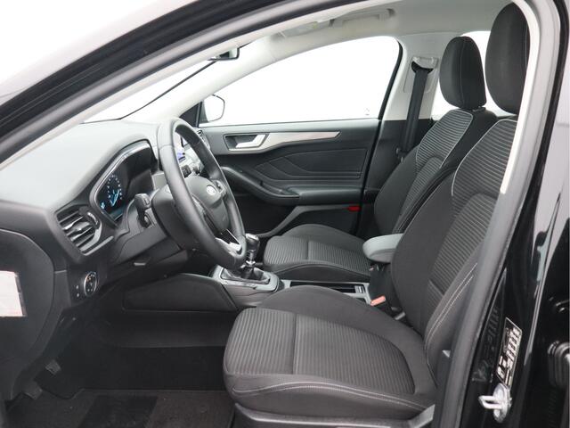 Ford FOCUS 1.0 EcoBoost Titanium Business/ lage km/ zeer mooi!
