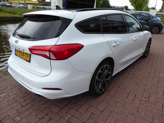 Ford FOCUS Wagon 1.0 EcoBoost Hybrid ST Line Business 2021 PANODAK, NAVI, CLIMA, CRUISE, PDC, ST LINE!!