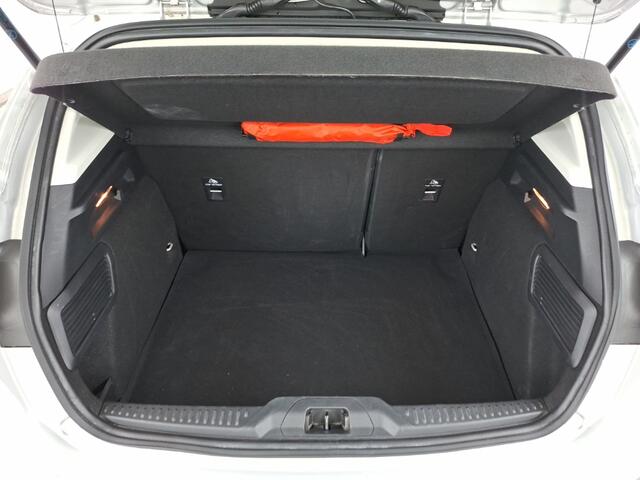 Ford FOCUS 1.0 EcoBoost, 1e Eig! Lm Velgen! Navigatie! VERWACHT!!