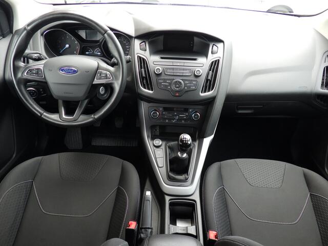 Ford FOCUS Wagon 1.0 EC Edition, Airco, Stoelverwarming!