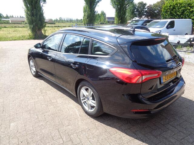 Ford FOCUS Wagon 1.0 EcoBoost Trend Edition Business Airco, Navigatie, Carplay, PDC v+a ,LM velgen