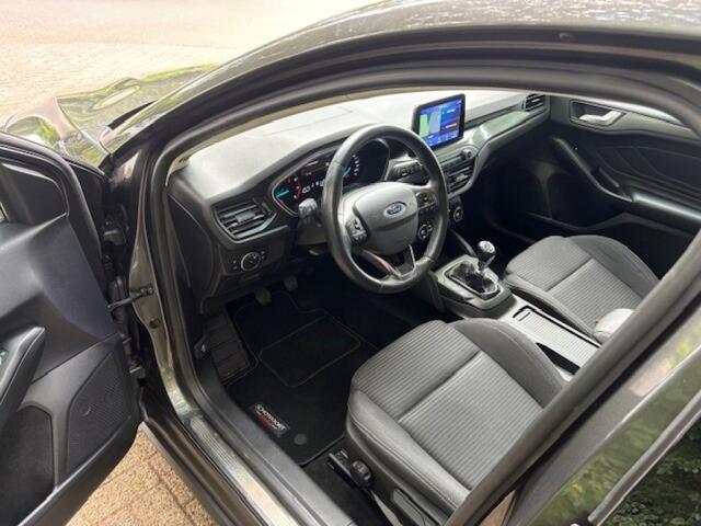 Ford FOCUS 1.0 TITANIUM**DAB//19inch//Carplay**