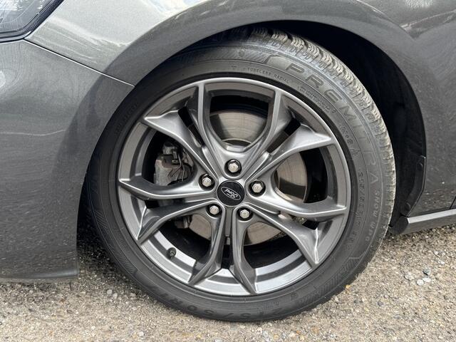 Ford FOCUS Wagon 1.0 EcoBoost ST Line // NAVI // PDC // CRUISE // LED // BLUETOOTH // AIRCO