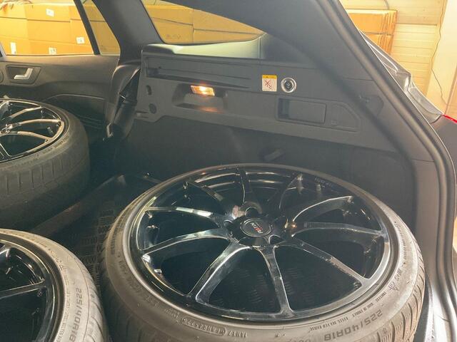 Ford FOCUS Wagon 2.0 EcoBlue ST 190pk diesel | Wegklapbare trekhaak | Adaptive cruise control | Winter Pack | Adaptive LED | Head up Display | Bang&Olufsen | 1.800 kg trekgewicht