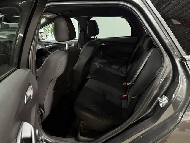 Ford FOCUS Wagon 1.0 ST-Line