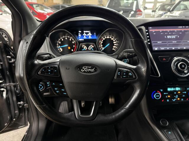 Ford FOCUS Wagon 1.0 ST-Line