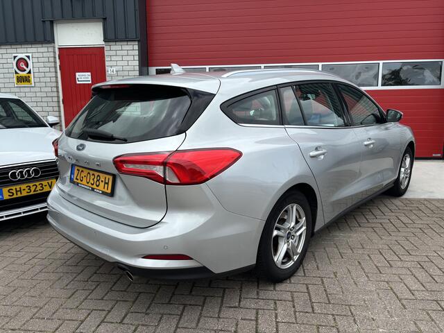 Ford FOCUS Wagon 1.0 EcoBoost Trend Edition Business AIRCO / NAVI / PDC / BLUETOOTH / CRUISE / CARPLAY / NL-AUTO