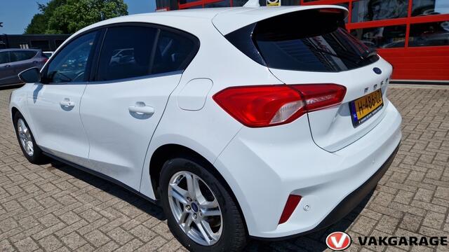 Ford FOCUS 1.0 EcoB. Tr Ed. bns