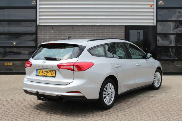 Ford FOCUS Wagon 1.0 EcoBoost Trend Edition Business / Clima / Trekhaak