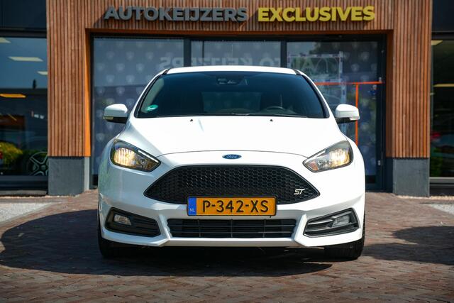 Ford FOCUS 2.0 ST-3 Keyless Stuurverw. Cruise Clima 18''LM