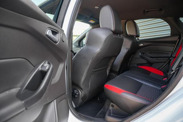 Ford FOCUS 2.0 ST-3 Keyless Stuurverw. Cruise Clima 18''LM